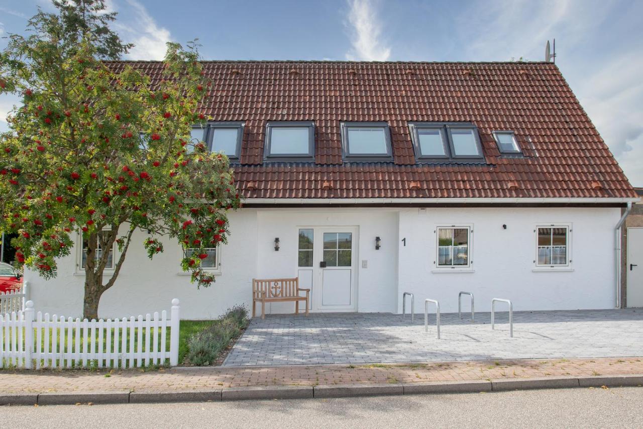 Apartment Dien Huus Süd *