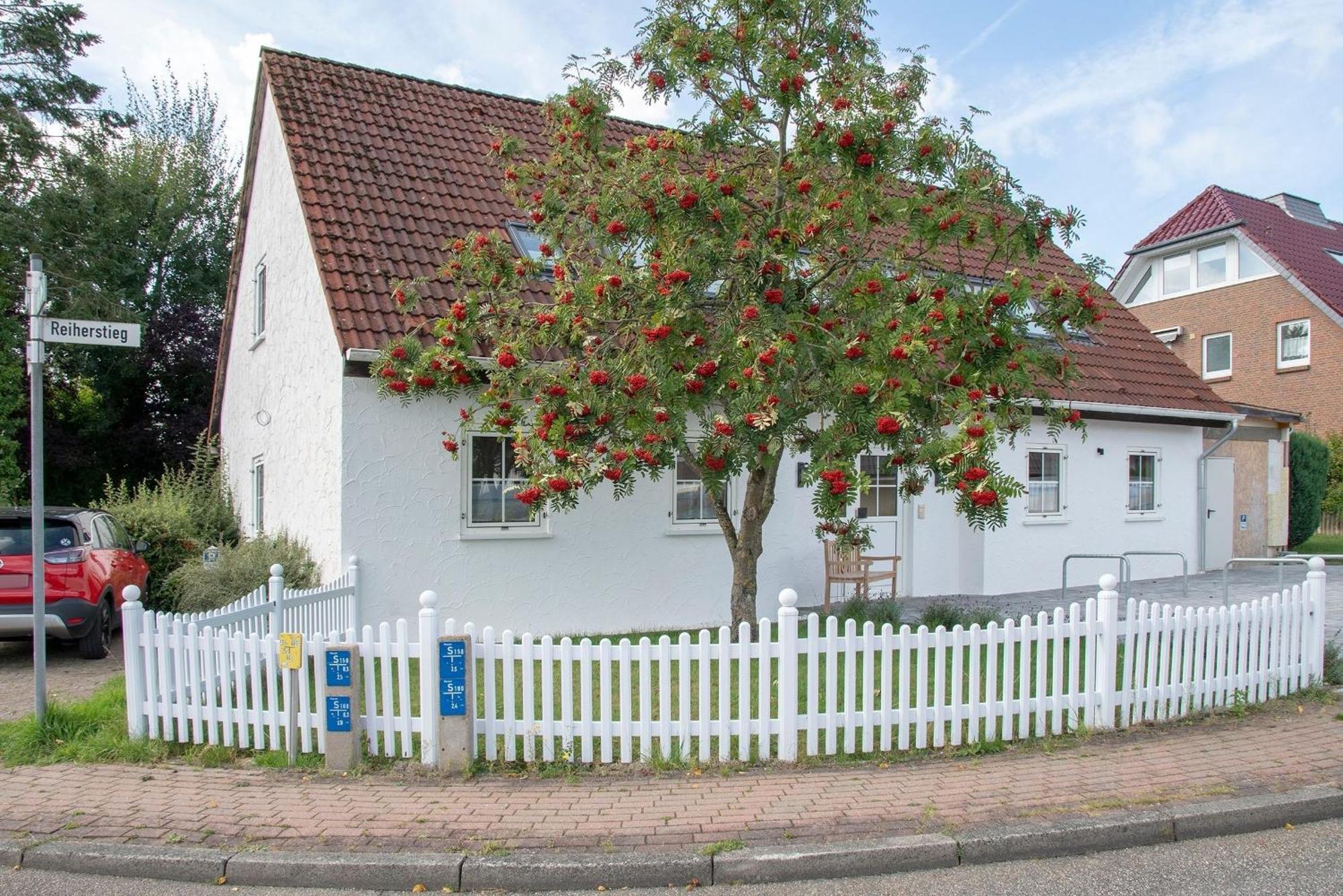 Dien Huus Süd Apartment